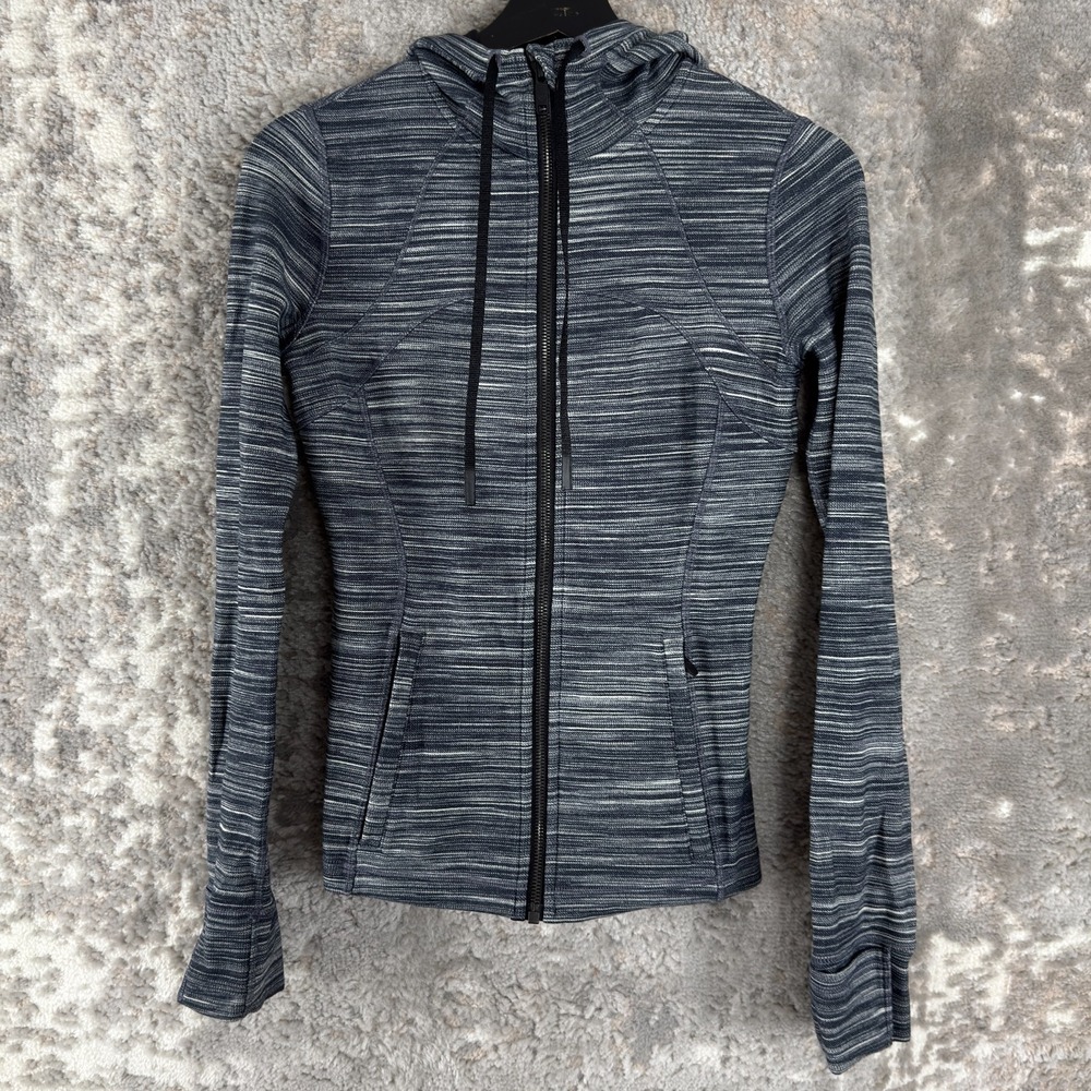 Lululemon Size 2 Athleisure Hooded Jacket Gray Outdoor Long Sleeve Casual